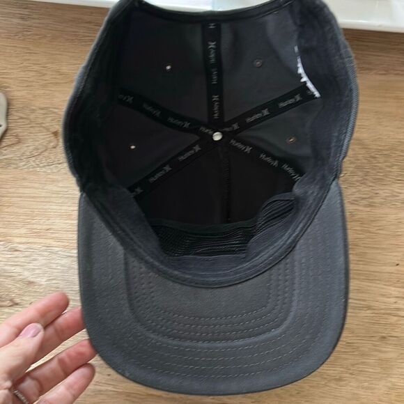 Hurley gray snap back cap baseball cap - Picture 3 of 5